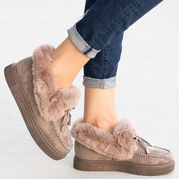 ]New Women Taupe Furry Moccasin Slip on Slipper Loafers - Picture 2 of 3